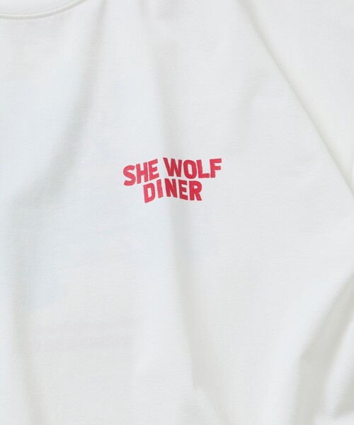 FREAK'S STORE(フリークスストア)の「限定展開 SHE WOLF DINER×FREAK'S STORE/シーウルフダイナー 別注 ビッグシルエット バックプリントTシャツ/抗菌防臭/吸水速乾/UV(Tシャツ/カットソー・メンズ・ホワイト/チャコールグレー/ブラウン・LARGE/SMALL/MEDIUM)」の11枚目の写真
