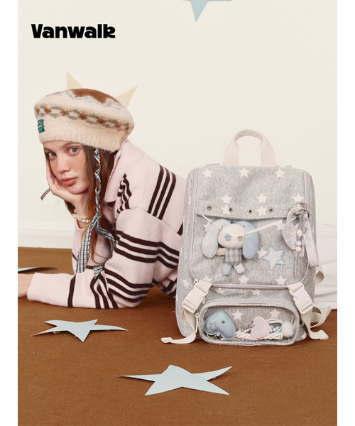 VANWALK（バンウォーク）の「Showcase Backpack [Gray]（バックパック/リュック・レディース・アッシュグレー・FREE）」の3枚目の写真