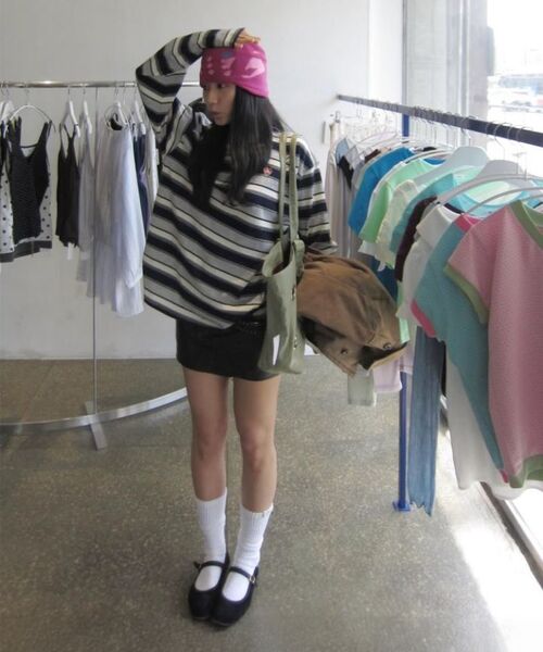 MASMARULEZ APPAREL(マスマルールズ アパレル)の「Multi Strip Long Sleeve_Navy(Tシャツ/カットソー・レディース・ネイビー・ONE SIZE)」の12枚目の写真