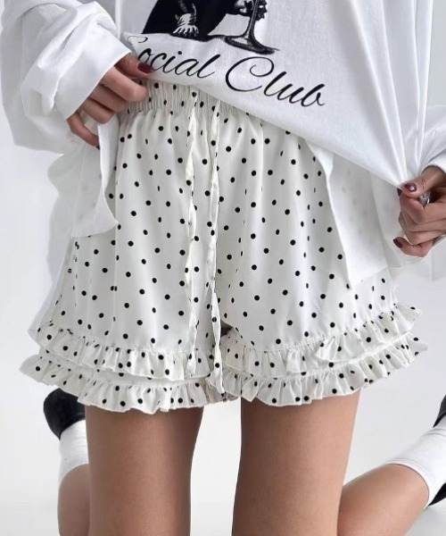 yuue' ( wear )(ユーイ)の「ドット柄フリルショートパンツ(その他パンツ・レディース・ホワイト/ブラック・FREE)」の6枚目の写真