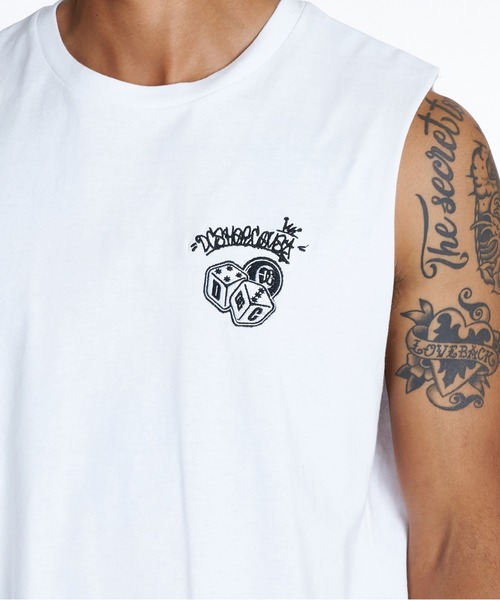 DC SHOES(ディーシーシューズ)の「ディーシーシューズ アウトドアカジュアル 半袖Tシャツ 26 PLAY SL(Tシャツ/カットソー・メンズ・ホワイト/ブラック・M/L/LL)」の6枚目の写真