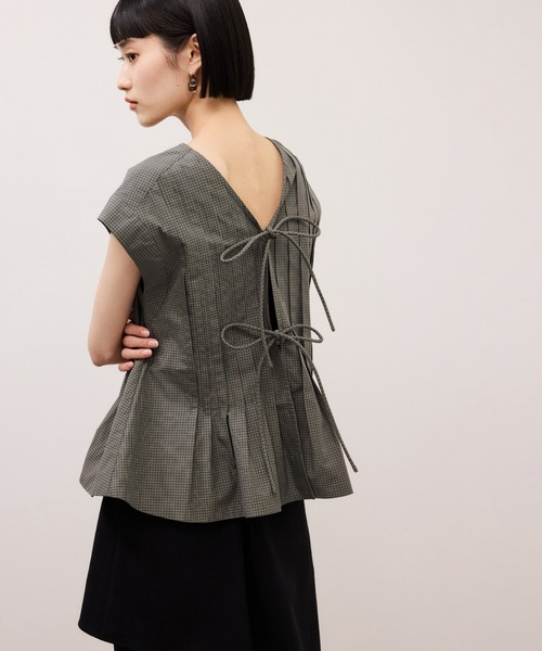 ADAM ET ROPE'(アダムエロペ)の「【定番】タックフレアジレブラウス(シャツ/ブラウス・レディース・ブルー系その他/ベージュ系その他/ホワイト・FREE)」の8枚目の写真