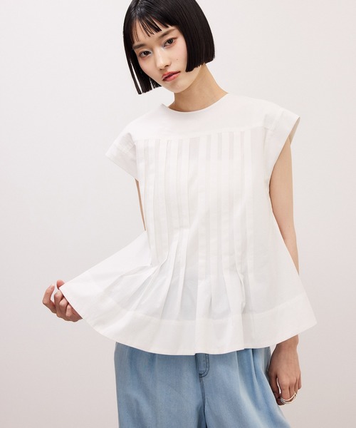 ADAM ET ROPE'(アダムエロペ)の「【定番】タックフレアジレブラウス(シャツ/ブラウス・レディース・ブルー系その他/ベージュ系その他/ホワイト・FREE)」の13枚目の写真
