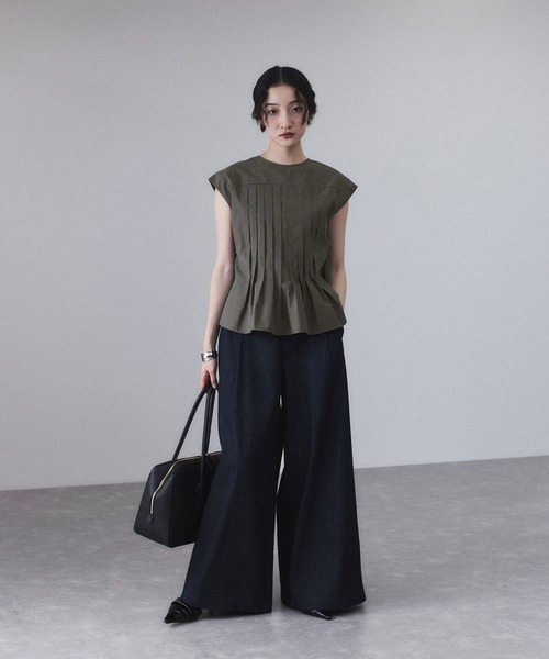 ADAM ET ROPE'(アダムエロペ)の「【定番】タックフレアジレブラウス(シャツ/ブラウス・レディース・ブルー系その他/ベージュ系その他/ホワイト・FREE)」の17枚目の写真