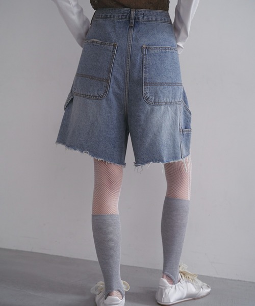 SOEMIN(ソミン)の「【SELECT】Denim bermuda pants/ウエストクロスデニムハーフパンツ(デニムパンツ・レディース・ライトブルー/ブラック・FREE)」の4枚目の写真