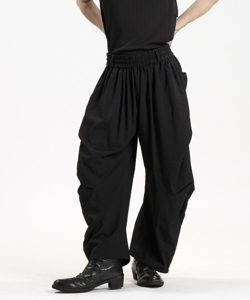 NO ID.(ノーアイディ)の「【NO ID.】Linen Touch Gathered Drape Easy Trousers / リネン タッチ ギャザー ドレープ イージー トラウザーズ(その他パンツ・メンズ・ブラック/グレー・1/2)」の18枚目の写真