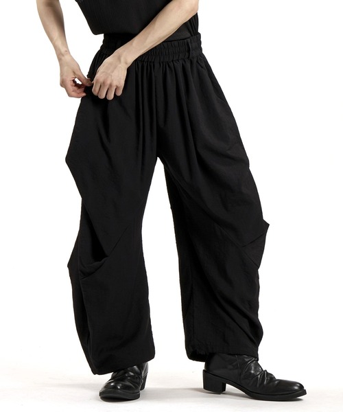 NO ID.(ノーアイディ)の「【NO ID.】Linen Touch Gathered Drape Easy Trousers / リネン タッチ ギャザー ドレープ イージー トラウザーズ(その他パンツ・メンズ・ブラック/グレー・1/2)」の3枚目の写真
