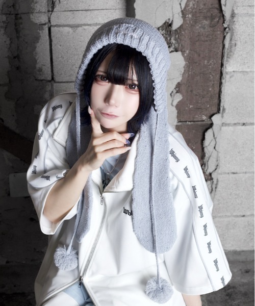 Whinny(ホワイニー)の「Whinny/【2026春夏新作♪】きらめくうさジャンプ帽(ニットキャップ/ビーニー・レディース・ブラック/ホワイト/グレー・FREE)」の20枚目の写真