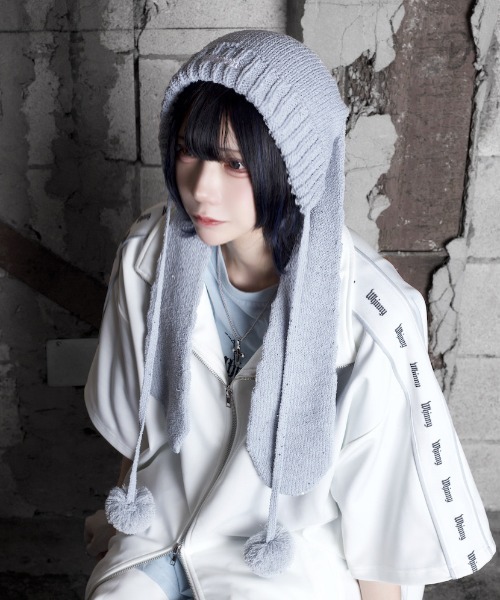 Whinny(ホワイニー)の「Whinny/【2026春夏新作♪】きらめくうさジャンプ帽(ニットキャップ/ビーニー・レディース・ブラック/ホワイト/グレー・FREE)」の19枚目の写真