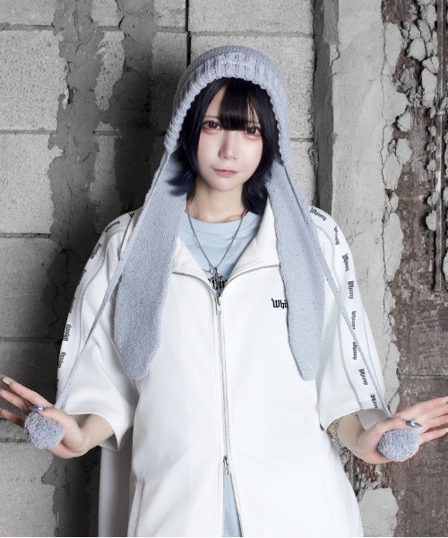 Whinny(ホワイニー)の「Whinny/【2026春夏新作♪】きらめくうさジャンプ帽(ニットキャップ/ビーニー・レディース・ブラック/ホワイト/グレー・FREE)」の21枚目の写真