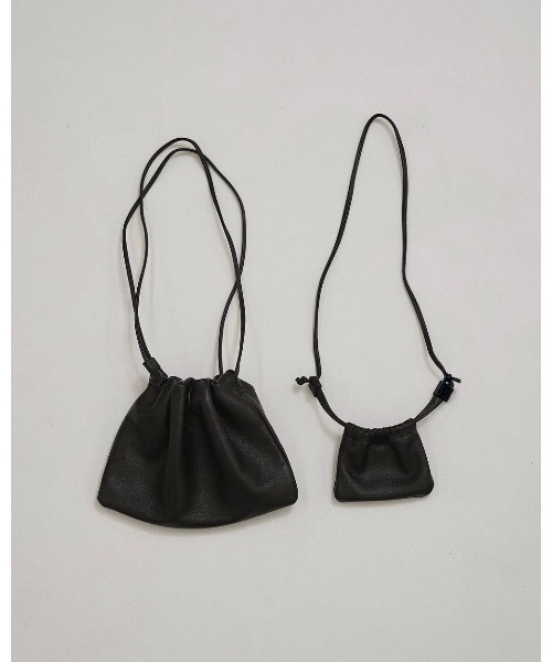 TODAYFUL（トゥデイフル）の「Drawstring Leather Bag 12611020（ショルダーバッグ・レディース・ブラウン/ブラック・FREE）」の11枚目の写真
