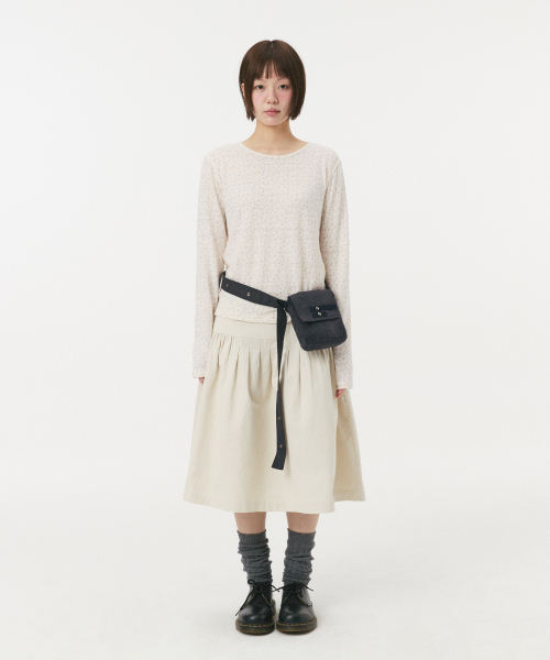 OHESHIO(オヘシオ)の「KEY PATTERNED LONG SLEEVE, IVORY(Tシャツ/カットソー・レディース・その他・FREE)」の6枚目の写真