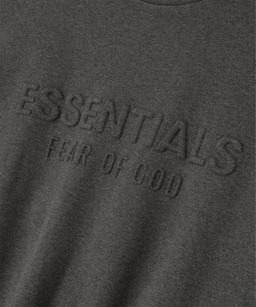 FOG ESSENTIALS（エフオージーエッセンシャルズ）の「フィア オブ ゴッド エッセンシャルズ 【Fear of God ESSENTIALS】 - クルーネック スウエット【ESSENTIALS Classic Crewneck Sweatshirt 192HO256551F】（スウェット・メンズ・チャコール・L/M/S）」の3枚目の写真