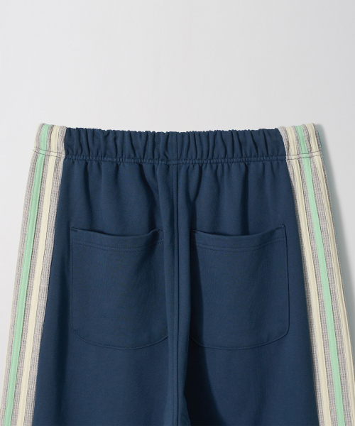 GARMENTS FAB(ガーメンツファブ)の「Rainbow Binding Sweatpants (NAVY)(スウェットパンツ・レディース・その他・MEDIUM/LARGE)」の6枚目の写真