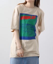 MISHKA（ミシカ）の「半袖Tシャツ（Tシャツ/カットソー）」
