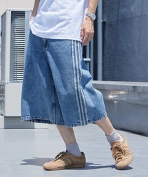 デニム ジーンズ ハーフパンツ シューズ ハーフ・ひざ丈」に該当する