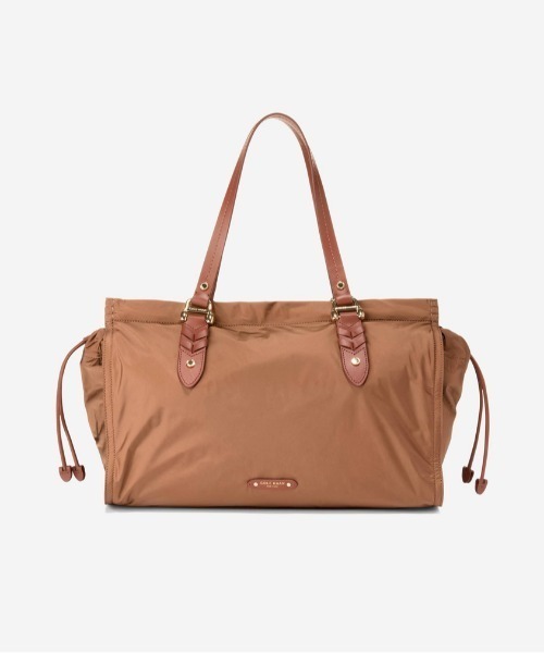 COLE HAAN(コールハーン)の「シブヤ シリーズ ナイロン イーストウエスト トート womens(トートバッグ・レディース・ブラウン・OSFA)」の2枚目の写真