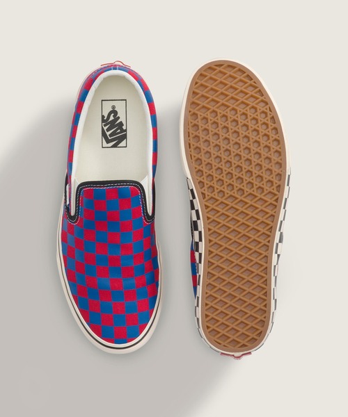 VANS（バンズ）の「クラシック スリッポン / Classic Slip-On CHECKERBOARD R VN000DAHRDB1（スリッポン・メンズ・レッド・11/4/6/8/10/9/8.5/9.5/10.5/11.5/6.5/5/7/7.5/5.5/4.5/12）」の3枚目の写真