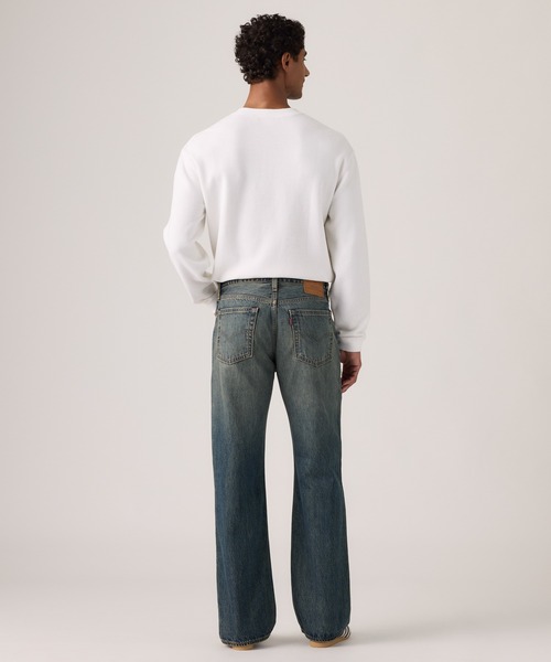 Levi's(リーバイス)の「Levi's/リーバイス 567(TM) リラックスフレア ジーンズ(デニムパンツ・メンズ・ダークインディゴブルー・W28 L32/W30 L32/W33 L32/W36 L32)」の4枚目の写真