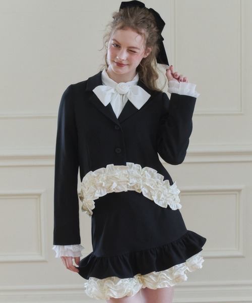 idem(イデム)の「many frill jacket / 裾フリルジャケット(テーラードジャケット・レディース・ブラック/ブラウン・FREE)」の18枚目の写真