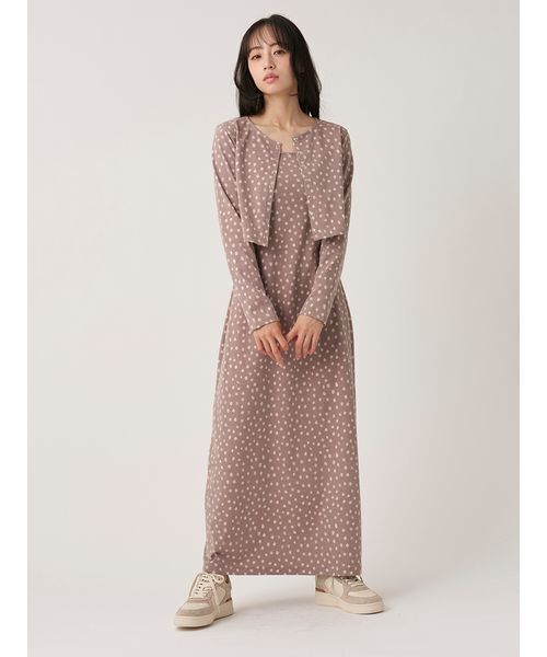 SNIDEL(スナイデル)の「プリントカップインキャミワンピース(ワンピース・レディース・イエロー/ダークブラウン/アニマル・0/1)」の7枚目の写真