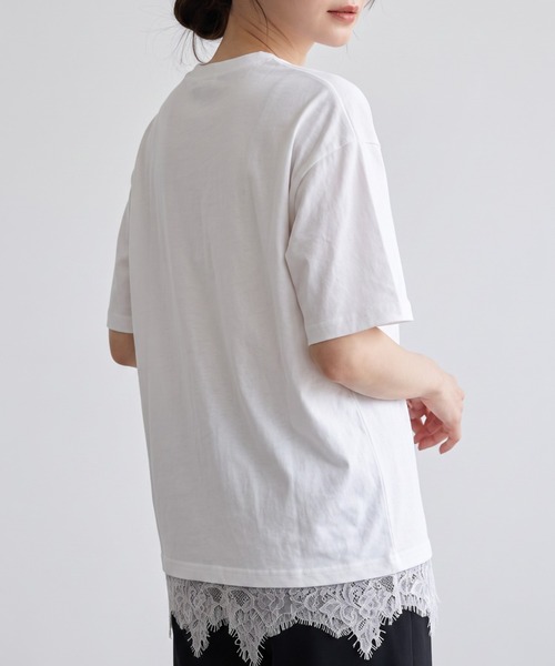 GIVERNY（ジヴェルニー）の「裾レースで大人可愛く♪格上げデザインTシャツ（Tシャツ/カットソー・レディース・ブラック/ホワイト/ベージュ・FREE）」の15枚目の写真