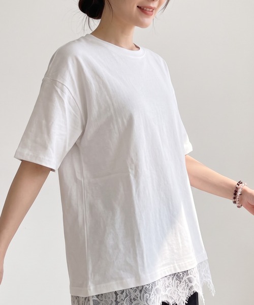 GIVERNY（ジヴェルニー）の「裾レースで大人可愛く♪格上げデザインTシャツ（Tシャツ/カットソー・レディース・ブラック/ホワイト/ベージュ・FREE）」の17枚目の写真