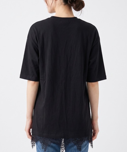 GIVERNY（ジヴェルニー）の「裾レースで大人可愛く♪格上げデザインTシャツ（Tシャツ/カットソー・レディース・ブラック/ホワイト/ベージュ・FREE）」の5枚目の写真