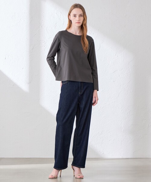 MACKINTOSH LONDON(マッキントッシュ ロンドン)の「【The Essential Collection】プレーティング天竺プルオーバー(Tシャツ/カットソー・レディース・オフホワイト/チャコールグレー・40/38)」の4枚目の写真