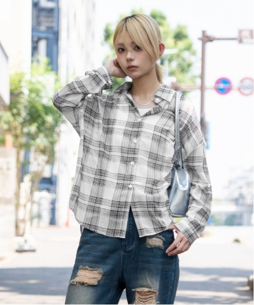 GORGE(ゴージ)の「《シアー素材・チェック柄》タンクトップ付きシャツ/カジュアル×ストリート/春夏秋/全4色(シャツ/ブラウス・レディース・ブラック/オフホワイト/ブルー/ブラウン・F)」の15枚目の写真