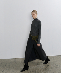 Front Slit Pleats Skirt_Charcoal