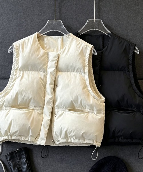 LUCPY（ラクピー）の「ノーカラー中綿ベスト（ベスト・レディース・ブラック/ホワイト・MEDIUM/SMALL/LARGE）」の3枚目の写真