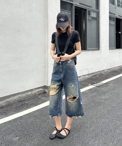 Ritzy（リッツィー）の「ダメージデニム・クロップドパンツ（デニムパンツ・レディース・ブルー・LARGE/MEDIUM）」の4枚目の写真