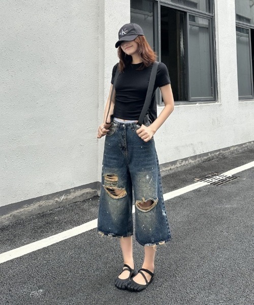 Ritzy（リッツィー）の「ダメージデニム・クロップドパンツ（デニムパンツ・レディース・ブルー・LARGE/MEDIUM）」の7枚目の写真