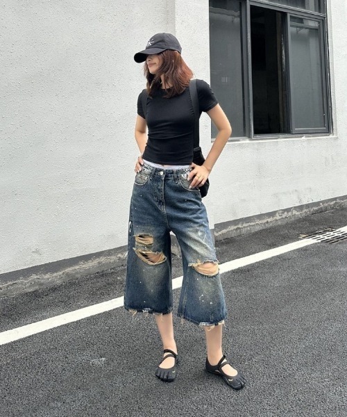 Ritzy（リッツィー）の「ダメージデニム・クロップドパンツ（デニムパンツ・レディース・ブルー・LARGE/MEDIUM）」の6枚目の写真