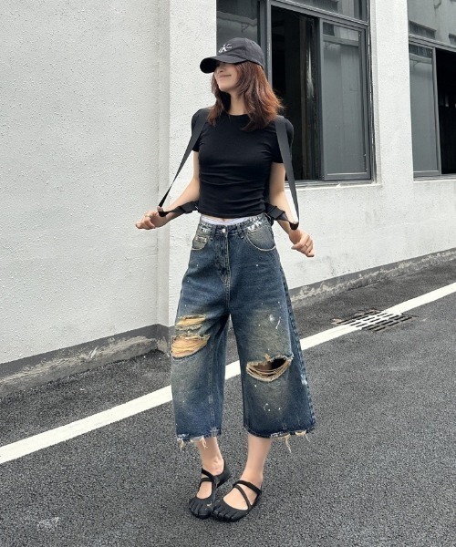 Ritzy（リッツィー）の「ダメージデニム・クロップドパンツ（デニムパンツ・レディース・ブルー・LARGE/MEDIUM）」の3枚目の写真