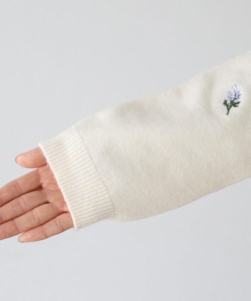tiptop(ティップトップ)の「花刺繍クルーカーディガン(カーディガン/ボレロ・レディース・ネイビー/アイボリー/グレー・FREE)」の14枚目の写真