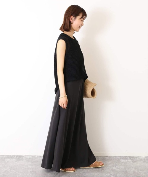 SLOBE IENA(スローブイエナ)の「《3サイズ展開/シリーズあり/追加5》フィブリルマーメイドフレアスカート(スカート・レディース・ブラック系その他/ブラック・38/40/36)」の16枚目の写真