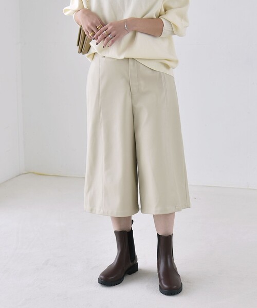 quaranciel(カランシエル)の「〈洗濯機可能〉シームデザイン セミワイド ハーフ パンツ(その他パンツ・レディース・ベージュ/ブラウン・ONE SIZE)」の5枚目の写真
