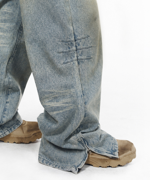 AAKAM(アーカム)の「Washed Zipper Slit Denim Pants (Light Blue)(デニムパンツ・レディース・その他・1/2/0)」の8枚目の写真