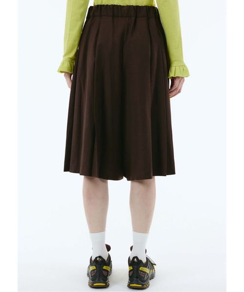 HeRIN.CYE(ヘリンドットサイ)の「flare half pants(その他パンツ・レディース・ブラック/チョコ・38/36)」の12枚目の写真