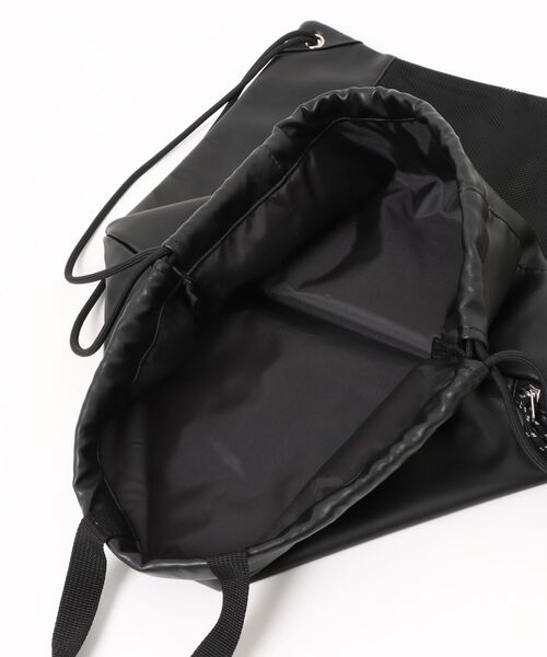Dickies(ディッキーズ)の「DK ICON LOGO KNAPSACK SL(バックパック/リュック・メンズ・ブラック/ダークブラウン・FREE)」の8枚目の写真