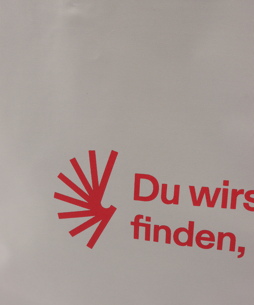 Geek Office(ギークオフィス)の「【Geek Office / ギークオフィス】BERLIN PHOTOBOOK / Werbespruch 001 BAG(トートバッグ・レディース・チャコールグレー/ブルー・FREE)」の11枚目の写真