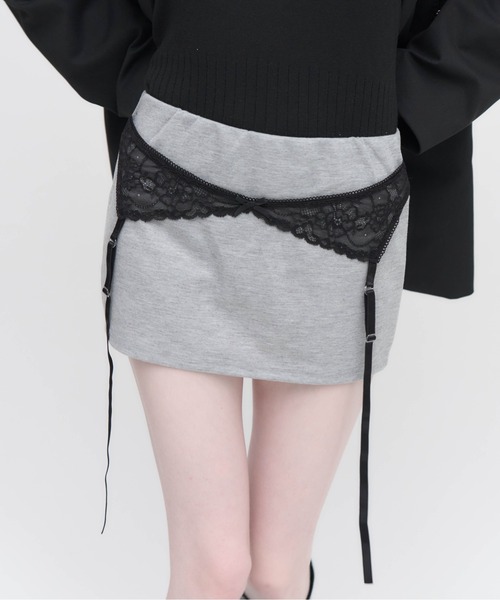 Carmelo(カーメロ)の「Garter layerd mini SK / ガーターレイヤードスカート(スカート・レディース・ブラック/ライトグレー・FREE)」の5枚目の写真