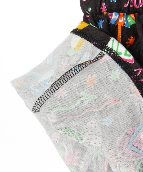 CHUBBYGANG（チャビーギャング）の「CHUBBYGANG×Rob Kidneyコラボアロハ柄　ノースリーブワンピース（ワンピース・キッズ・ブラック/ホワイト・100/120/110/130/90/80）」の8枚目の写真