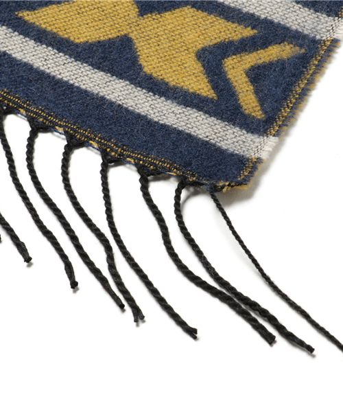 reca（レカ）の「オルテガ柄大判リバーシブルストール（ストール/ショール・レディース・グリーン/ブルー系その他/ブルー系その他2/ブラック系その他・FREE）」の6枚目の写真