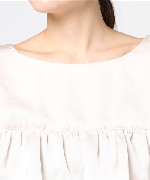 mysty woman（ミスティウーマン）の「ヴィンテージサテン編み上げティアードブラウス（シャツ/ブラウス・レディース・アイボリー/ブラック/ピンクベージュ/グレイッシュブルー・FREE）」の8枚目の写真