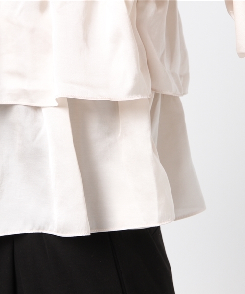 mysty woman（ミスティウーマン）の「ヴィンテージサテン編み上げティアードブラウス（シャツ/ブラウス・レディース・アイボリー/ブラック/ピンクベージュ/グレイッシュブルー・FREE）」の11枚目の写真