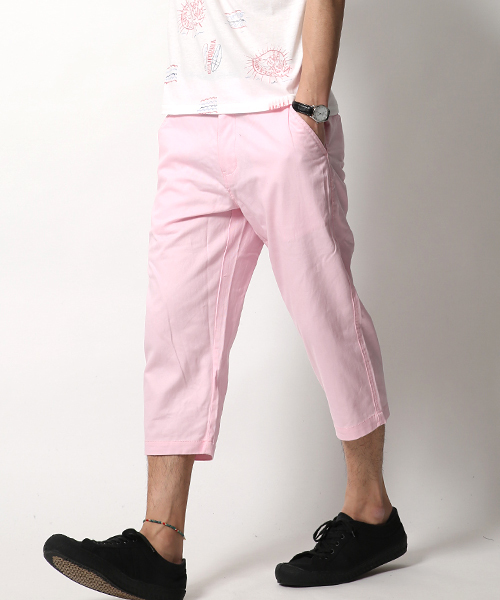 Rocky Monroe（ロッキーモンロー）の「ナチュラルストレッチツイル テーパードクロップドパンツ（チノパンツ・メンズ・ブルー/ネイビー/ベージュ/オリーブ/ライトピンク/レッド/ブラック/サックスブルー/エメラルド/グレー/ホワイト/ブラウン/ワンウォッシュ/グレイッシュブルー/ミント/グリーン・L/M/LL/XXL）」の15枚目の写真