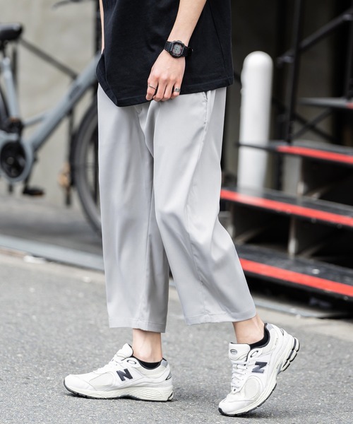 Rocky Monroe（ロッキーモンロー）の「ナチュラルストレッチツイル テーパードクロップドパンツ（チノパンツ・メンズ・ブルー/ネイビー/ベージュ/オリーブ/ライトピンク/レッド/ブラック/サックスブルー/エメラルド/グレー/ホワイト/ブラウン/ワンウォッシュ/グレイッシュブルー/ミント/グリーン・L/M/LL/XXL）」の3枚目の写真